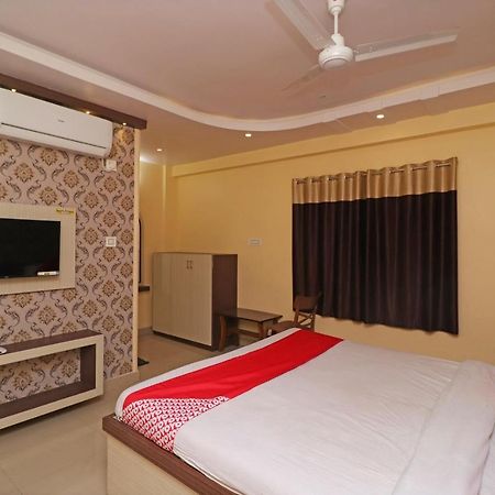 Oyo 30341 Hotel Nilachal Krishnanagar Екстер'єр фото