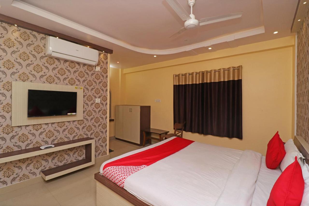 Oyo 30341 Hotel Nilachal Krishnanagar Екстер'єр фото